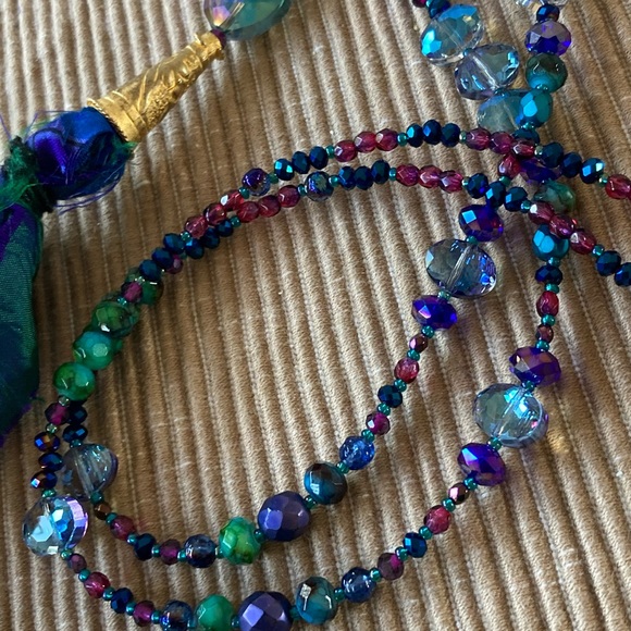 Boho Recycled Sari Silk Tassel Necklace w Czech Pressed Glass in Blues & Pinks - Picture 3 of 9